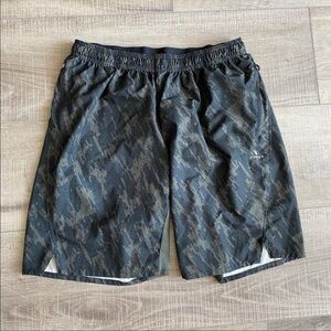 Domyos Free Energy Shorts in Black / Green Pattern Size XL